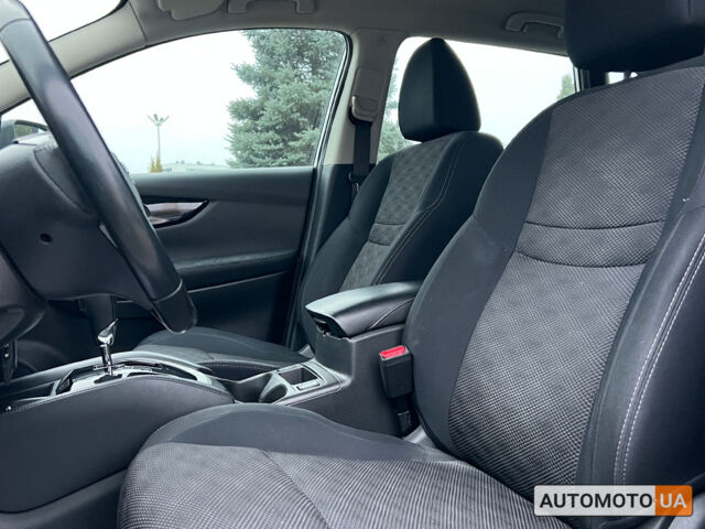 Белый Ниссан Кашкай, объемом двигателя 1.2 л и пробегом 105 тыс. км за 14500 $, фото 15 на Automoto.ua