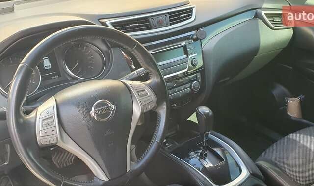 Білий Ніссан Кашкай, об'ємом двигуна 1.2 л та пробігом 145 тис. км за 14200 $, фото 8 на Automoto.ua