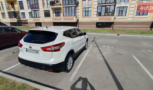 Білий Ніссан Кашкай, об'ємом двигуна 1.2 л та пробігом 145 тис. км за 14200 $, фото 11 на Automoto.ua