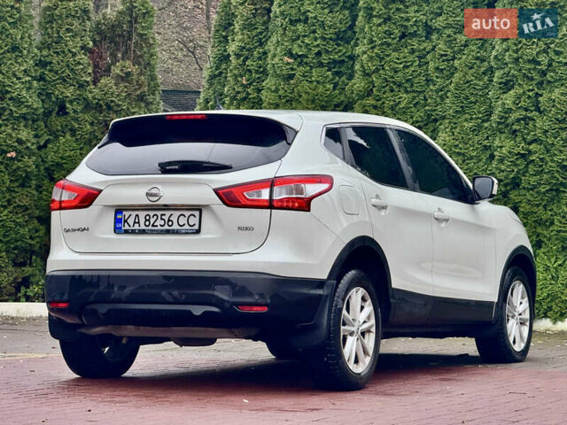 Белый Ниссан Кашкай, объемом двигателя 1.6 л и пробегом 121 тыс. км за 14999 $, фото 9 на Automoto.ua