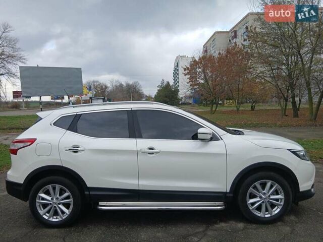 Белый Ниссан Кашкай, объемом двигателя 1.6 л и пробегом 175 тыс. км за 14800 $, фото 11 на Automoto.ua