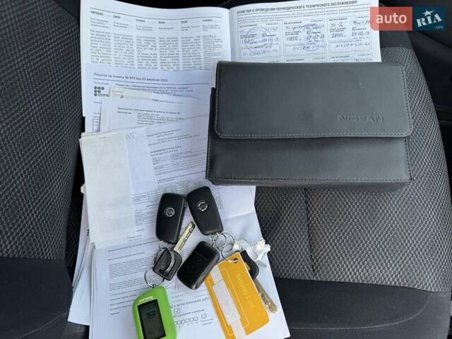 Білий Ніссан Кашкай, об'ємом двигуна 1.2 л та пробігом 128 тис. км за 13450 $, фото 39 на Automoto.ua