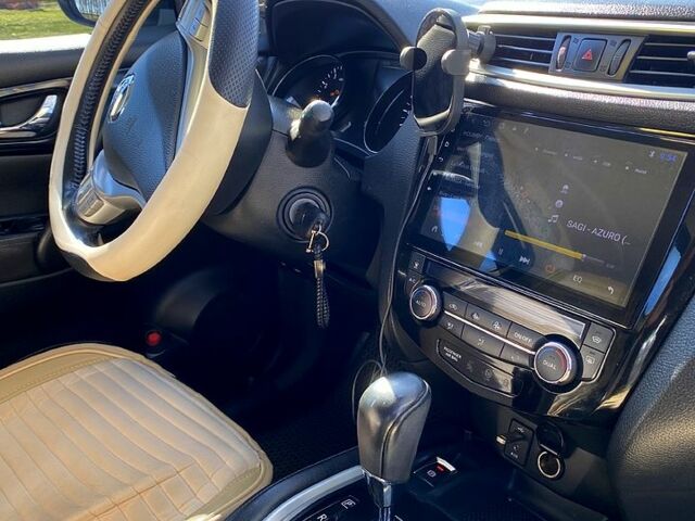 Білий Ніссан Кашкай, об'ємом двигуна 1.2 л та пробігом 89 тис. км за 13500 $, фото 7 на Automoto.ua