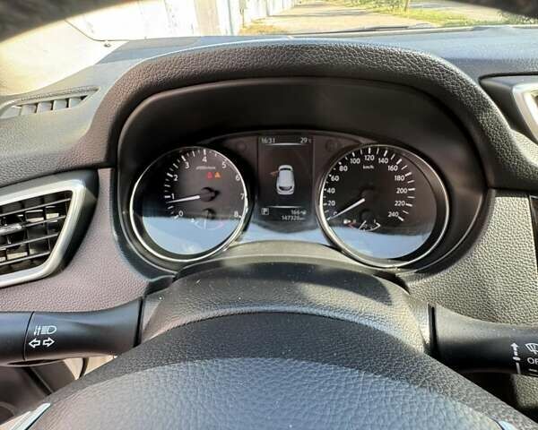 Белый Ниссан Кашкай, объемом двигателя 1.2 л и пробегом 147 тыс. км за 12500 $, фото 8 на Automoto.ua