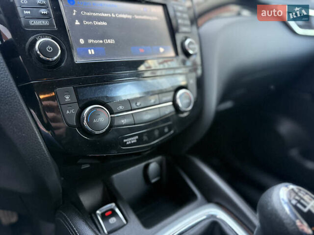 Белый Ниссан Кашкай, объемом двигателя 1.5 л и пробегом 198 тыс. км за 13899 $, фото 41 на Automoto.ua