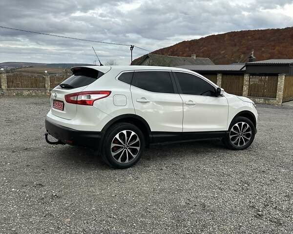 Белый Ниссан Кашкай, объемом двигателя 1.5 л и пробегом 230 тыс. км за 13990 $, фото 8 на Automoto.ua