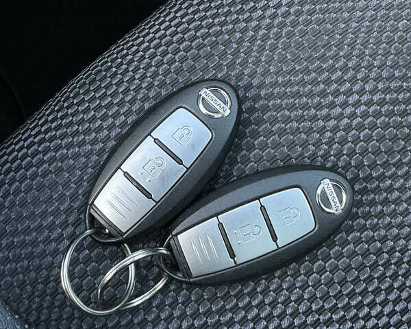 Белый Ниссан Кашкай, объемом двигателя 1.5 л и пробегом 179 тыс. км за 16900 $, фото 32 на Automoto.ua