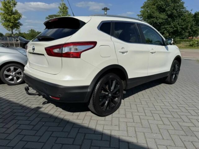 Білий Ніссан Кашкай, об'ємом двигуна 1.2 л та пробігом 77 тис. км за 8500 $, фото 3 на Automoto.ua