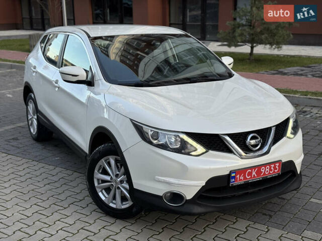 Белый Ниссан Кашкай, объемом двигателя 1.5 л и пробегом 198 тыс. км за 13899 $, фото 17 на Automoto.ua