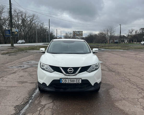 Белый Ниссан Кашкай, объемом двигателя 2 л и пробегом 240 тыс. км за 13000 $, фото 1 на Automoto.ua