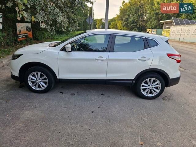 Білий Ніссан Кашкай, об'ємом двигуна 1.6 л та пробігом 127 тис. км за 17000 $, фото 4 на Automoto.ua