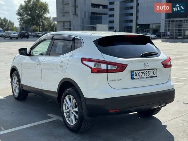 Білий Ніссан Кашкай, об'ємом двигуна 1.2 л та пробігом 128 тис. км за 12450 $, фото 17 на Automoto.ua