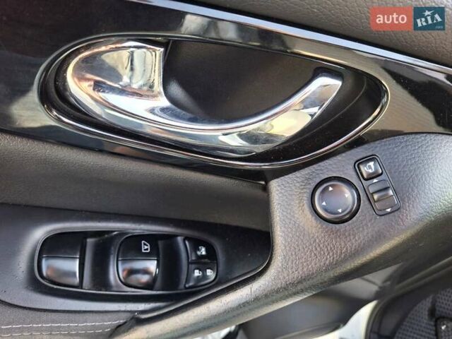 Білий Ніссан Кашкай, об'ємом двигуна 1.2 л та пробігом 165 тис. км за 12200 $, фото 20 на Automoto.ua