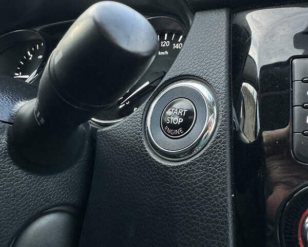 Белый Ниссан Кашкай, объемом двигателя 1.5 л и пробегом 179 тыс. км за 16900 $, фото 31 на Automoto.ua