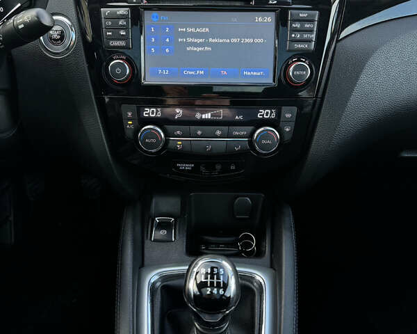 Белый Ниссан Кашкай, объемом двигателя 1.5 л и пробегом 179 тыс. км за 16900 $, фото 33 на Automoto.ua