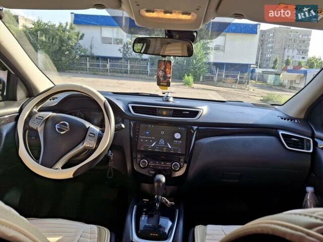 Білий Ніссан Кашкай, об'ємом двигуна 1.2 л та пробігом 165 тис. км за 12200 $, фото 16 на Automoto.ua