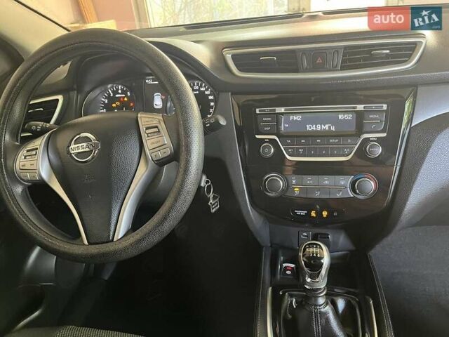 Білий Ніссан Кашкай, об'ємом двигуна 1.2 л та пробігом 69 тис. км за 15000 $, фото 9 на Automoto.ua
