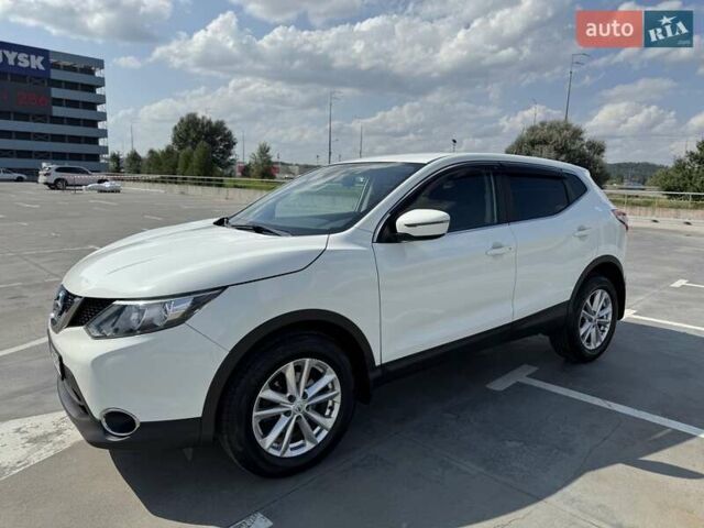 Білий Ніссан Кашкай, об'ємом двигуна 1.2 л та пробігом 128 тис. км за 12990 $, фото 23 на Automoto.ua