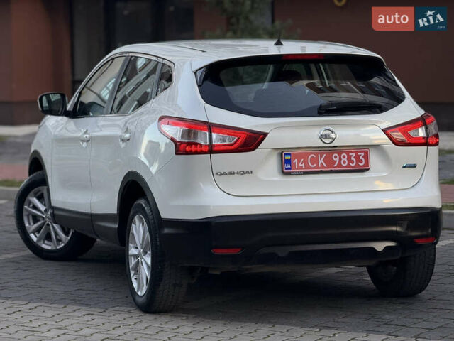 Белый Ниссан Кашкай, объемом двигателя 1.5 л и пробегом 198 тыс. км за 13899 $, фото 24 на Automoto.ua