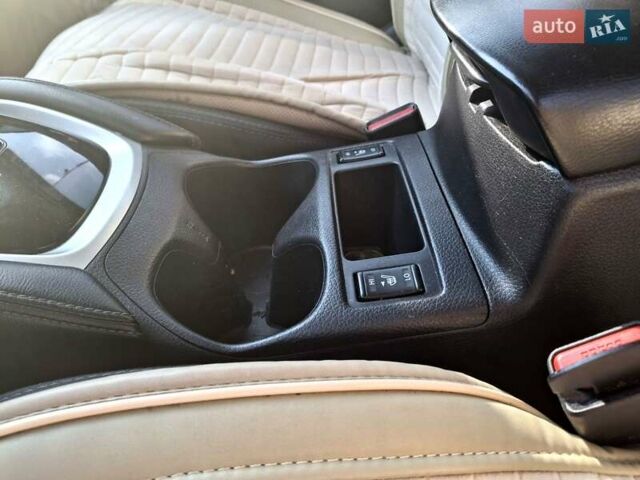 Білий Ніссан Кашкай, об'ємом двигуна 1.2 л та пробігом 165 тис. км за 12200 $, фото 23 на Automoto.ua