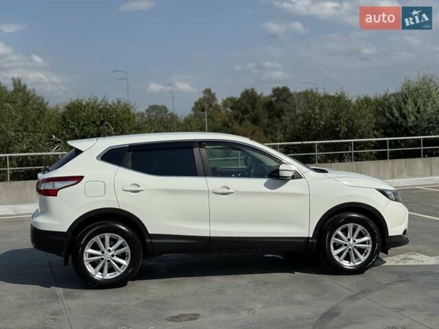 Білий Ніссан Кашкай, об'ємом двигуна 1.2 л та пробігом 128 тис. км за 12990 $, фото 10 на Automoto.ua