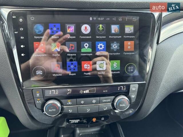 Білий Ніссан Кашкай, об'ємом двигуна 1.2 л та пробігом 128 тис. км за 12990 $, фото 34 на Automoto.ua