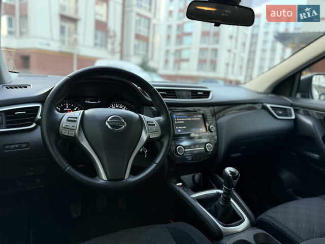 Белый Ниссан Кашкай, объемом двигателя 1.5 л и пробегом 198 тыс. км за 13899 $, фото 33 на Automoto.ua