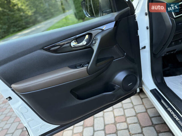 Білий Ніссан Кашкай, об'ємом двигуна 1.46 л та пробігом 110 тис. км за 13150 $, фото 74 на Automoto.ua