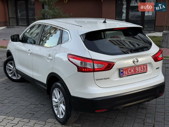 Белый Ниссан Кашкай, объемом двигателя 1.5 л и пробегом 198 тыс. км за 13899 $, фото 29 на Automoto.ua