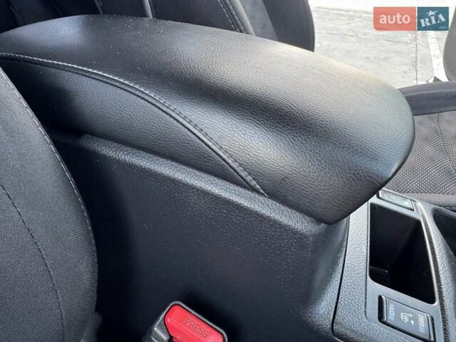 Білий Ніссан Кашкай, об'ємом двигуна 1.2 л та пробігом 128 тис. км за 12990 $, фото 37 на Automoto.ua