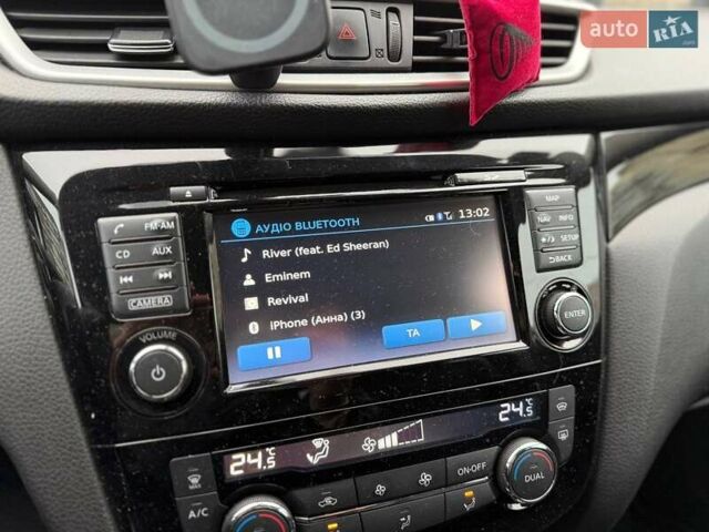 Белый Ниссан Кашкай, объемом двигателя 1.2 л и пробегом 158 тыс. км за 14990 $, фото 21 на Automoto.ua