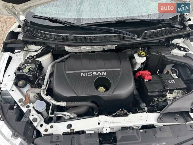 Белый Ниссан Кашкай, объемом двигателя 1.5 л и пробегом 275 тыс. км за 16700 $, фото 13 на Automoto.ua