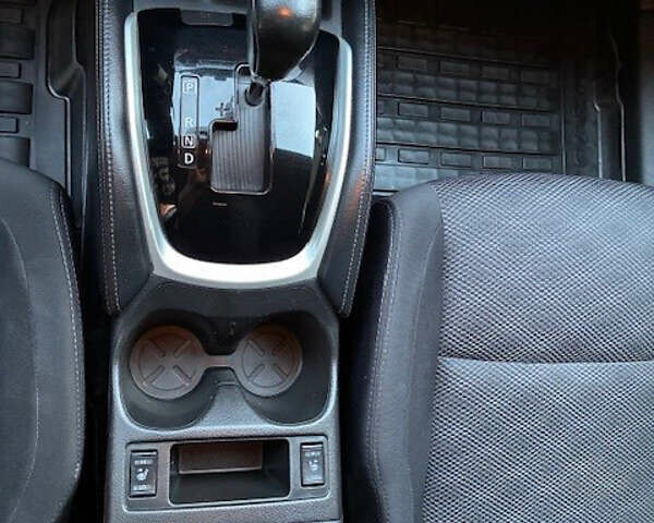 Белый Ниссан Кашкай, объемом двигателя 1.2 л и пробегом 102 тыс. км за 13500 $, фото 15 на Automoto.ua