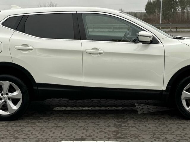 Білий Ніссан Кашкай, об'ємом двигуна 1.2 л та пробігом 92 тис. км за 11500 $, фото 20 на Automoto.ua