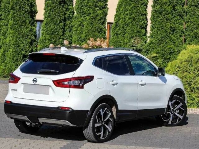 Белый Ниссан Кашкай, объемом двигателя 1.2 л и пробегом 99 тыс. км за 9200 $, фото 6 на Automoto.ua