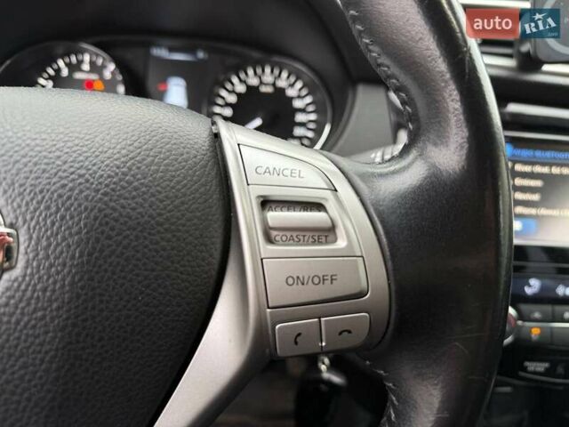 Белый Ниссан Кашкай, объемом двигателя 1.2 л и пробегом 158 тыс. км за 14990 $, фото 18 на Automoto.ua