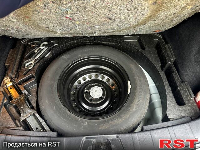 Білий Ніссан Кашкай, об'ємом двигуна 1.6 л та пробігом 137 тис. км за 15200 $, фото 12 на Automoto.ua