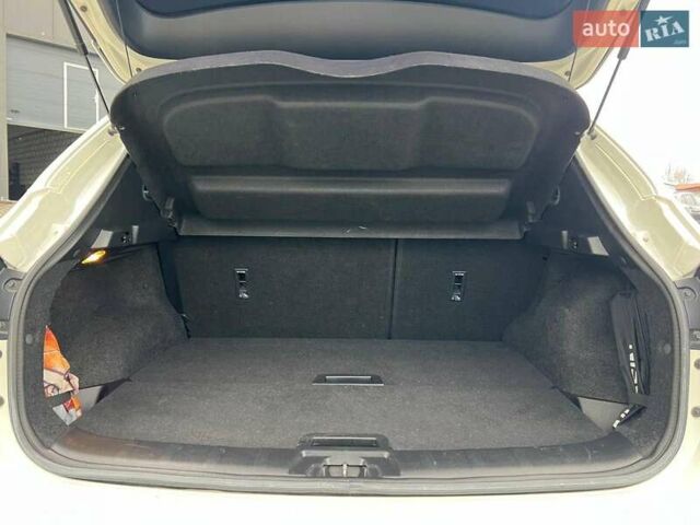 Білий Ніссан Кашкай, об'ємом двигуна 1.6 л та пробігом 216 тис. км за 16990 $, фото 37 на Automoto.ua