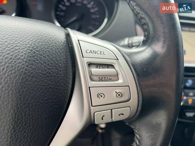 Білий Ніссан Кашкай, об'ємом двигуна 1.6 л та пробігом 216 тис. км за 16990 $, фото 23 на Automoto.ua