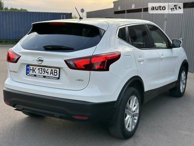 Білий Ніссан Кашкай, об'ємом двигуна 2 л та пробігом 44 тис. км за 15199 $, фото 9 на Automoto.ua