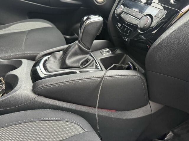 Білий Ніссан Кашкай, об'ємом двигуна 1.2 л та пробігом 92 тис. км за 11500 $, фото 12 на Automoto.ua