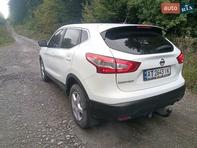 Ниссан Кашкай 2017 в Коломые на Automoto.ua Белый Ниссан Кашкай, объемом двигателя 1.2 л и пробегом 133 тыс. км за 13500 $, фото 7 на Automoto.ua