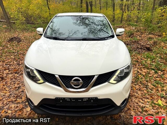 Білий Ніссан Кашкай, об'ємом двигуна 1.6 л та пробігом 137 тис. км за 15200 $, фото 2 на Automoto.ua