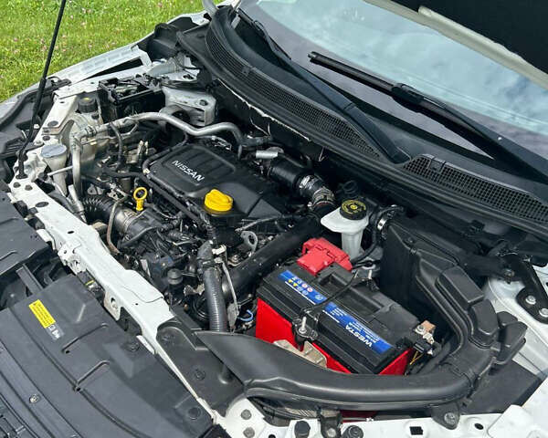 Белый Ниссан Кашкай, объемом двигателя 1.6 л и пробегом 123 тыс. км за 18200 $, фото 33 на Automoto.ua