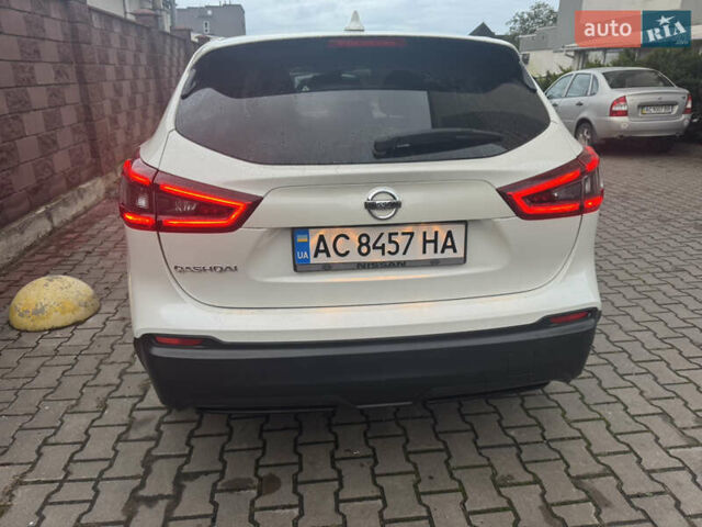 Білий Ніссан Кашкай, об'ємом двигуна 1.6 л та пробігом 204 тис. км за 16999 $, фото 15 на Automoto.ua