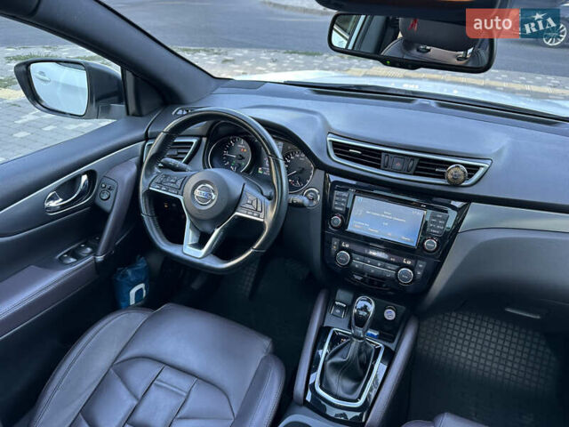 Белый Ниссан Кашкай, объемом двигателя 1.6 л и пробегом 95 тыс. км за 21900 $, фото 35 на Automoto.ua