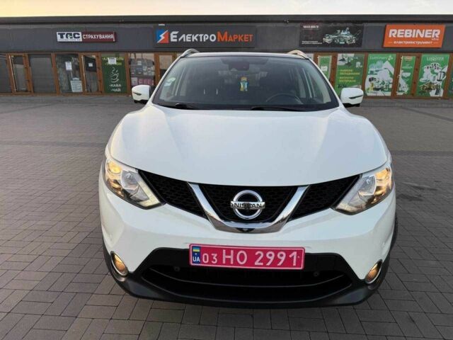 Белый Ниссан Кашкай, объемом двигателя 1.5 л и пробегом 213 тыс. км за 15900 $, фото 1 на Automoto.ua