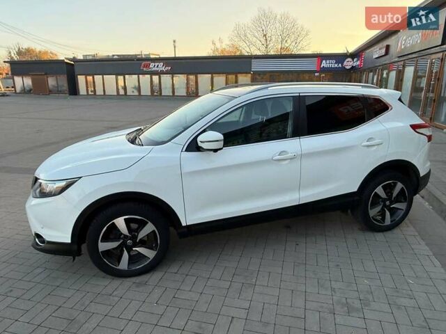 Белый Ниссан Кашкай, объемом двигателя 1.5 л и пробегом 213 тыс. км за 15900 $, фото 9 на Automoto.ua