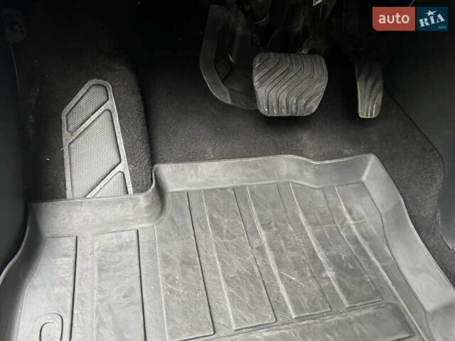 Білий Ніссан Кашкай, об'ємом двигуна 1.6 л та пробігом 137 тис. км за 14900 $, фото 20 на Automoto.ua