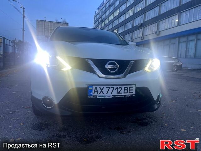 Білий Ніссан Кашкай, об'ємом двигуна 1.6 л та пробігом 200 тис. км за 13500 $, фото 2 на Automoto.ua